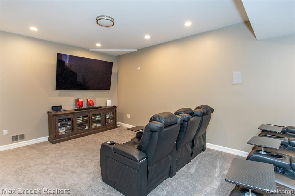 7080 Colony Drive, West Bloomfield, MI 48323 — Photo 64