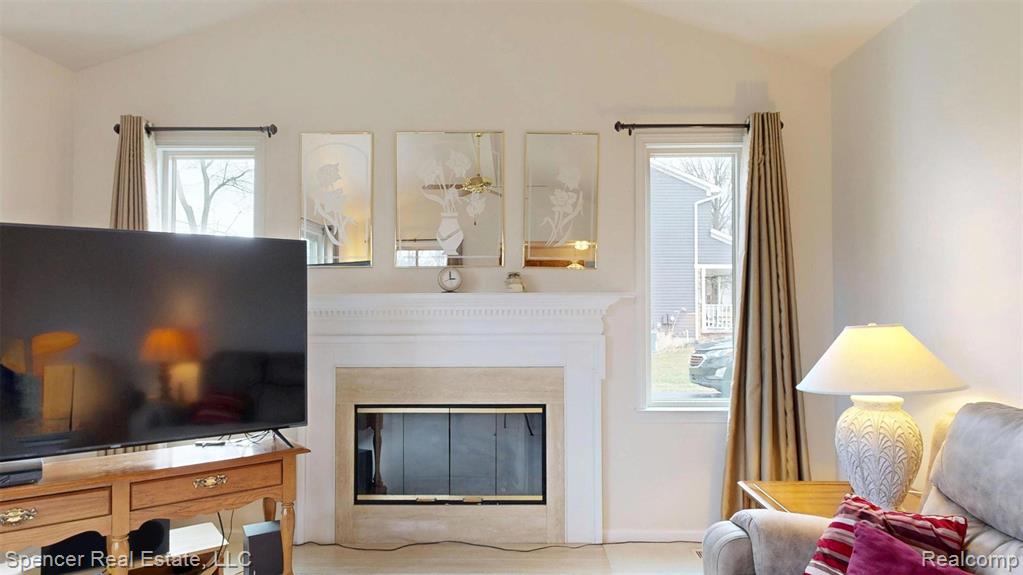 6350 Waldon Woods Drive, Clarkston, MI — Photo 24
