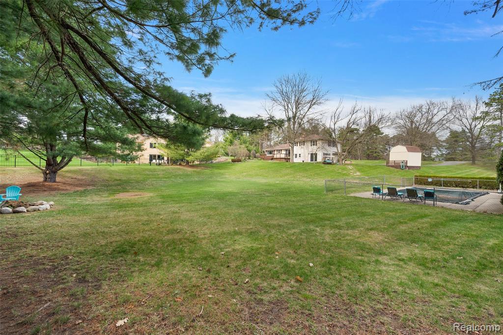 125 Cayuga Road, Lake Orion, MI 48362 — Photo 20
