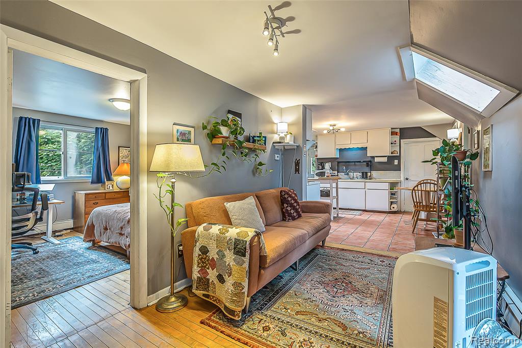 803 Jones Drive, Ann Arbor, MI 48105 — Photo 8