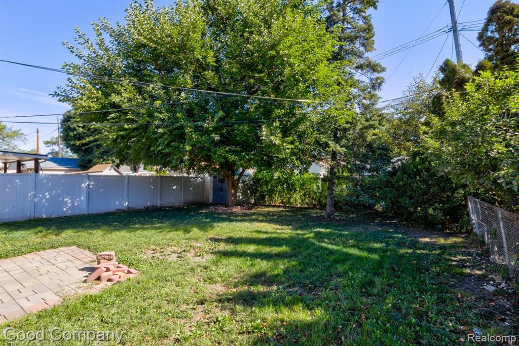 8961 Laurence Avenue, Allen Park, MI 48101 — Photo 41