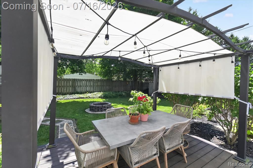 845 Abbey Lane, Milford, MI 48381 — Photo 48