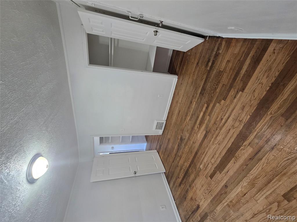 8842 Longacre Street, Detroit, MI 48228 — Photo 25
