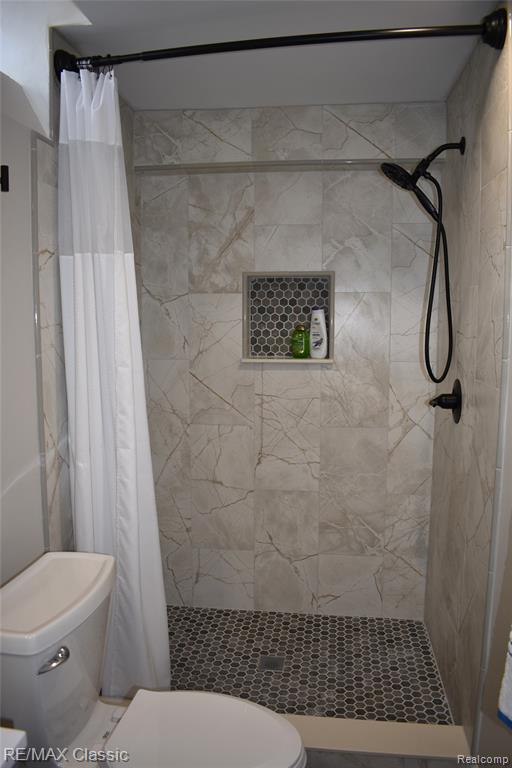 29424 Regents Pointe, 62, Farmington Hills, MI 48331 — Photo 32