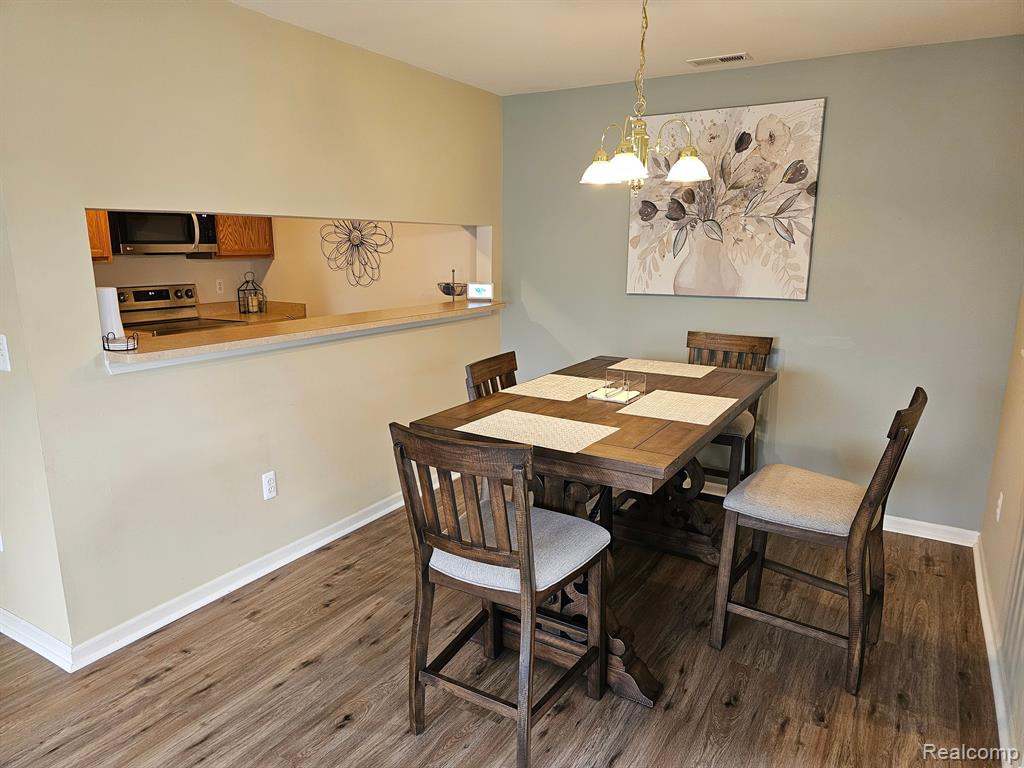 22041 FAIRLANE Boulevard, Woodhaven, MI 48183 — Photo 16
