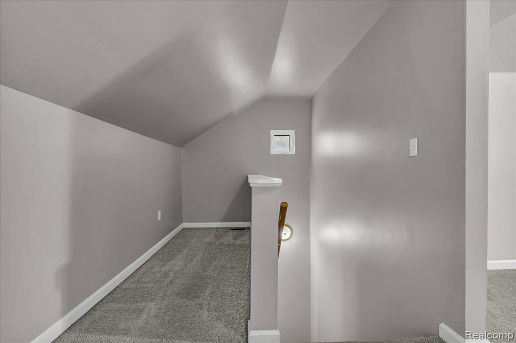 8268 Hudson Avenue, Warren, MI 48089 — Photo 18
