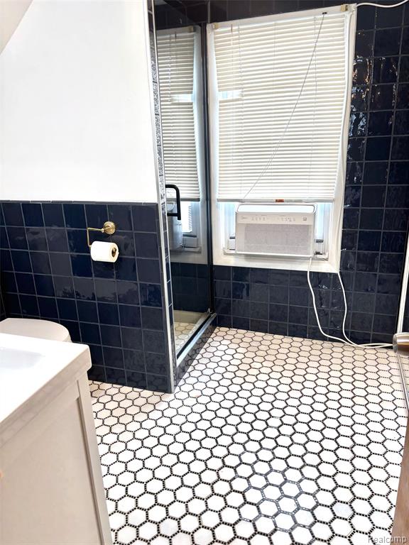 505 S Chocolay Avenue, Clawson, MI — Photo 12