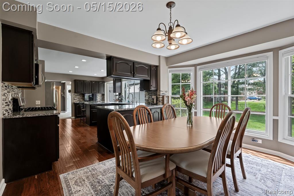 4238 Apple Valley Lane, West Bloomfield, MI 48323 — Photo 8