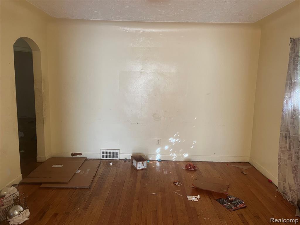 11233 Engleside Street - Photo 5