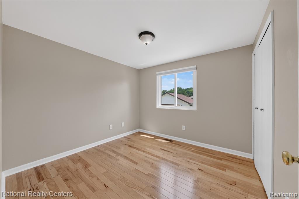 40014 Eagle Drive, Sterling Heights, MI 48310 — Photo 43