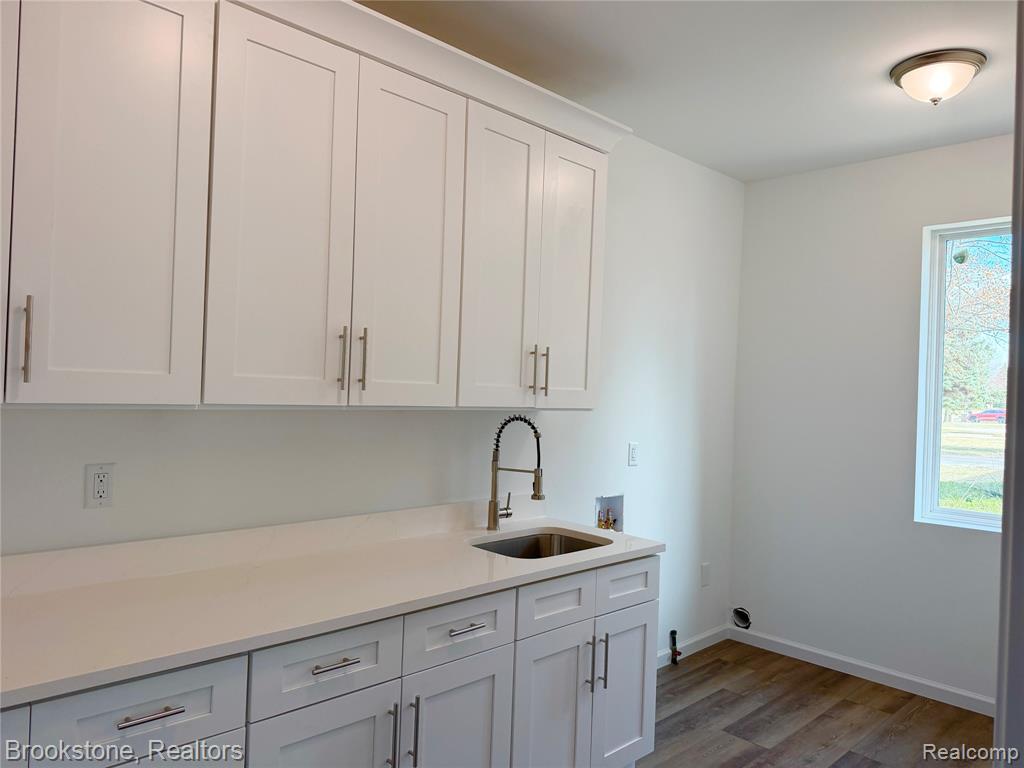 37116 Moravian Drive, Clinton Twp, MI 48036 — Photo 37