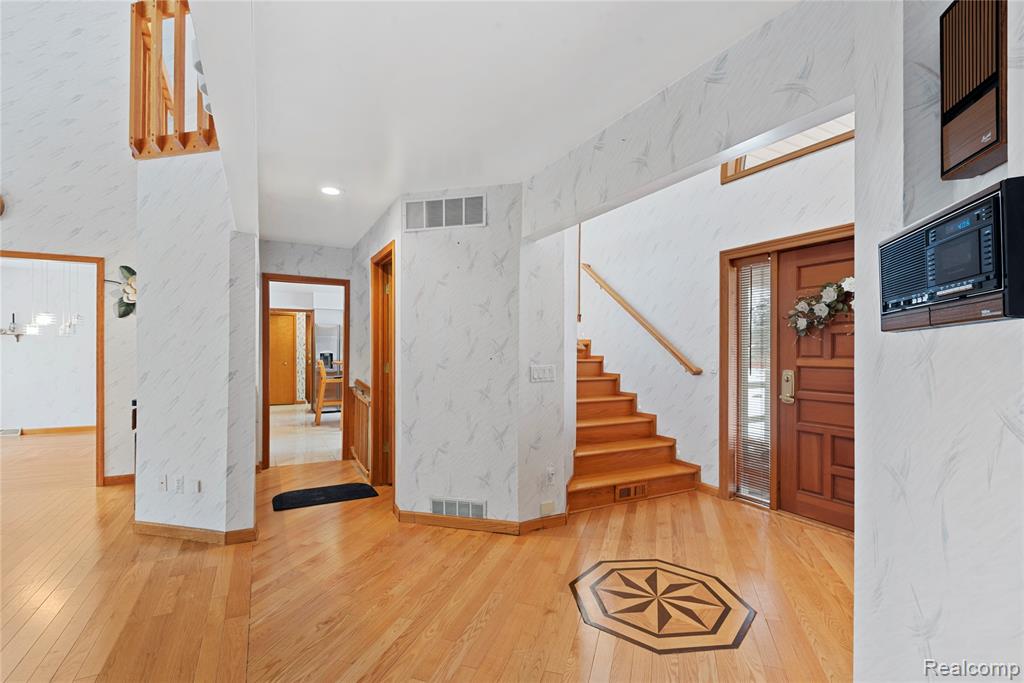 50801 Warren Road, Canton, MI 48187 — Photo 20