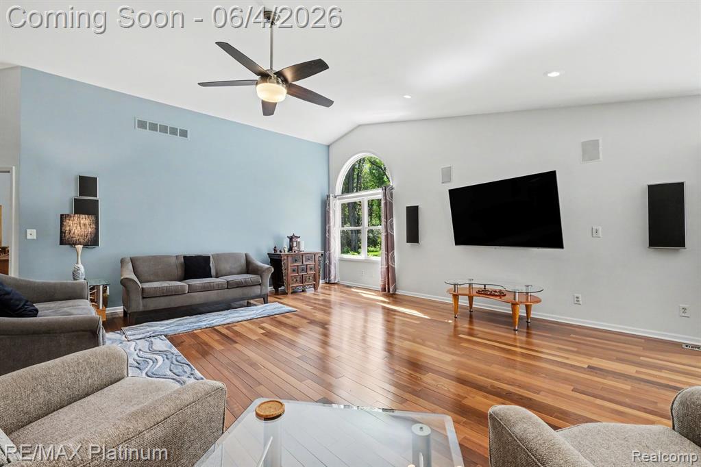 535 Wolfe Road, Ortonville, MI 48462 — Photo 13