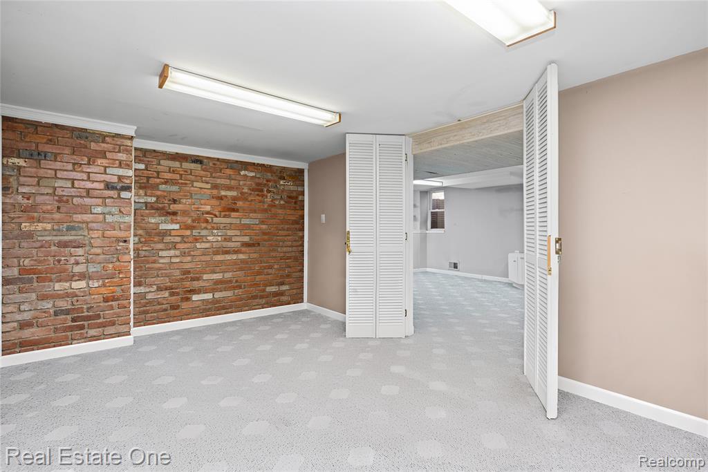 6740 Brockhurst Boulevard, West Bloomfield, MI — Photo 30