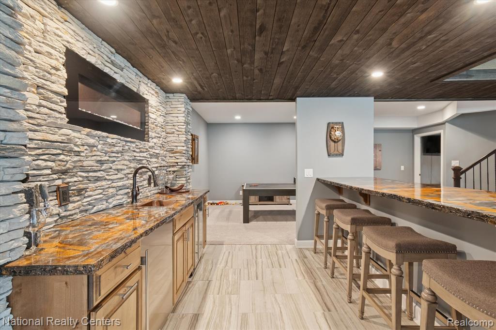 9888 Meadow View Court, Northville, MI 48167 — Photo 52