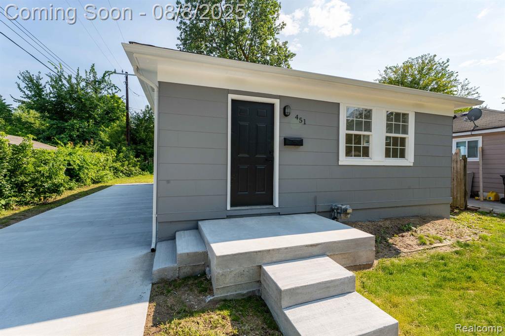 451 Nebraska Avenue, Pontiac, MI 48341 — Photo 4