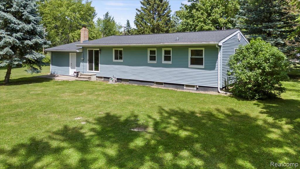 5116 WAKEFIELD Road, Grand Blanc, MI 48439 — Photo 44
