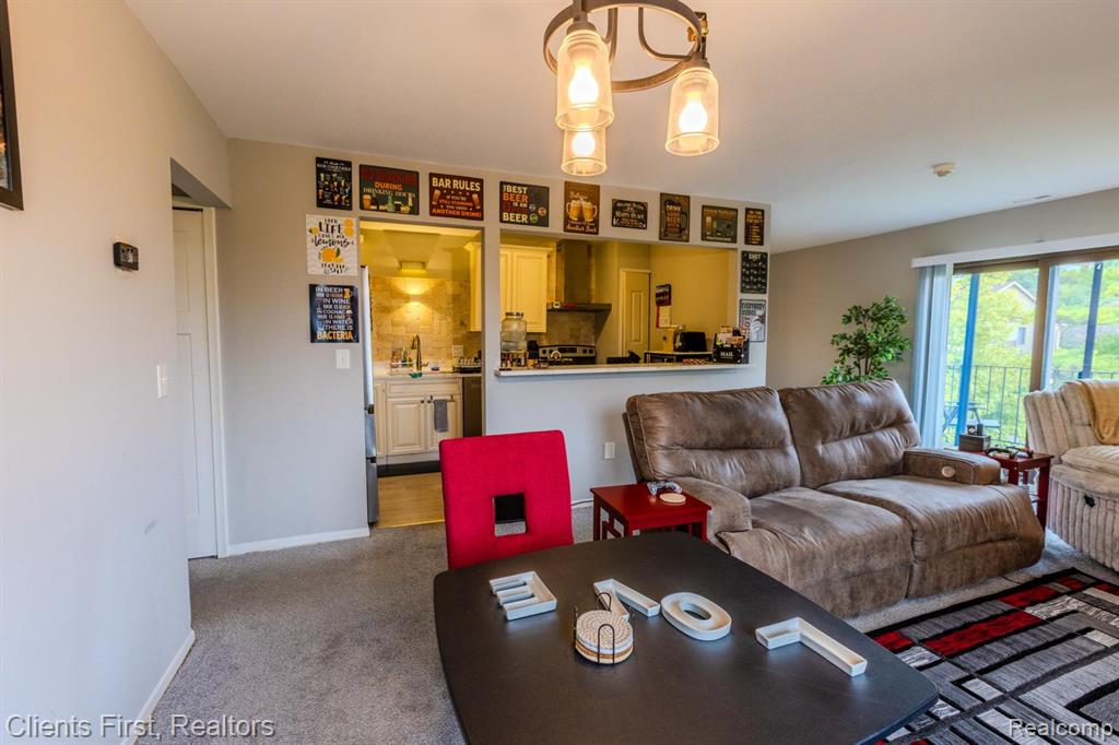 41512 Bedford Drive, Canton, MI 48187 — Photo 9