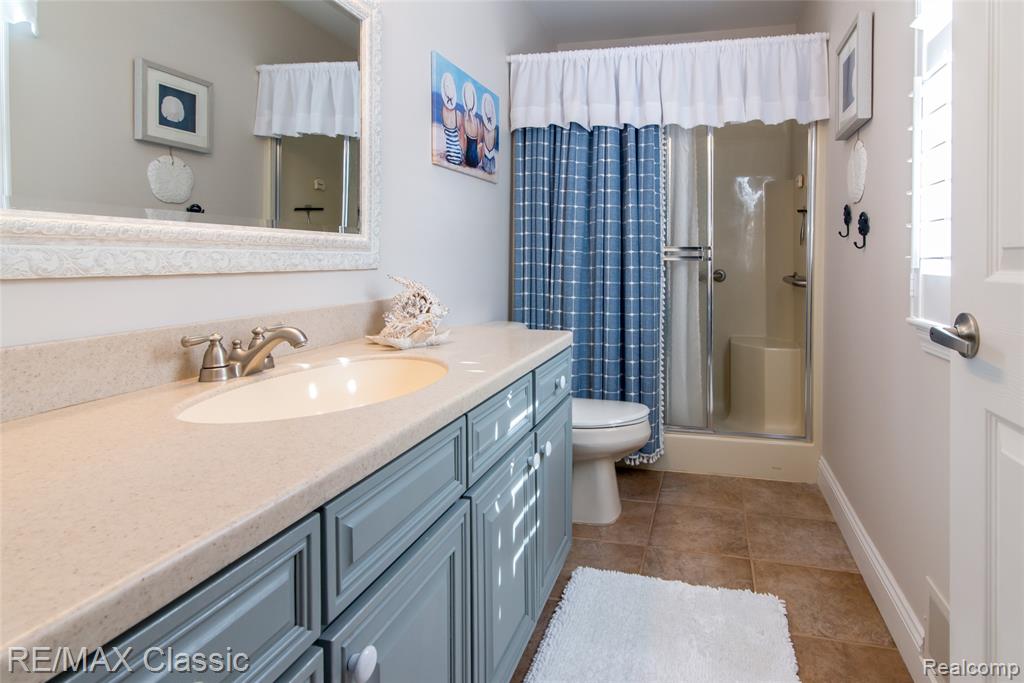 4655 Summer Ridge Drive, 17, Howell, MI 48843 — Photo 15