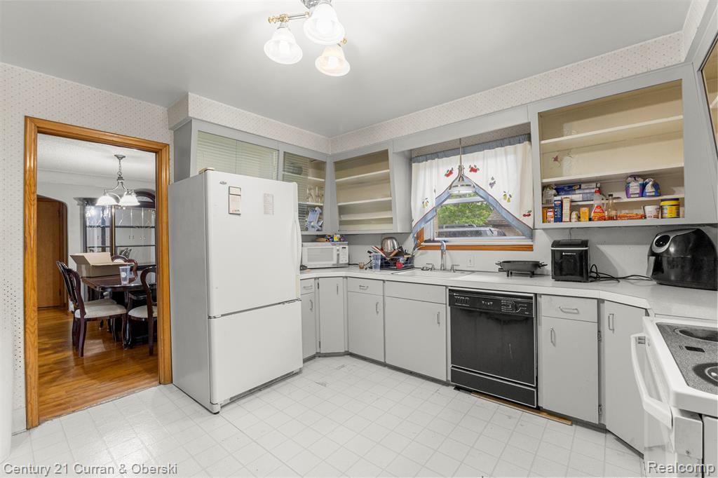 14050 Garfield, Redford, MI 48239 — Photo 15