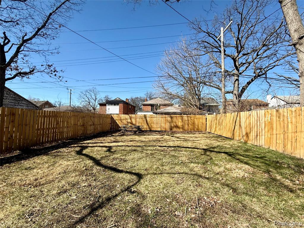 18611 Pinehurst Street, Detroit, MI 48221 — Photo 49