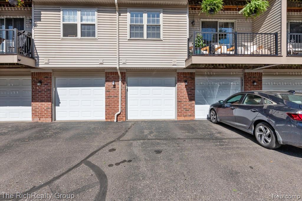 667 River Park Village Boulevard, Northville, MI 48167 — Photo 22