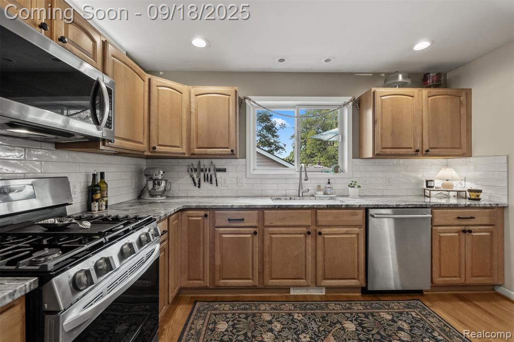 821 Forestdale Road, Royal Oak, MI 48067 — Photo 10