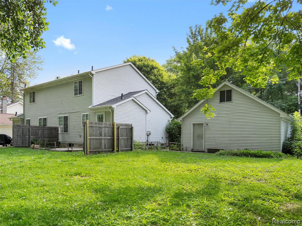 50695 Sass Road, Chesterfield, MI 48047 — Photo 17