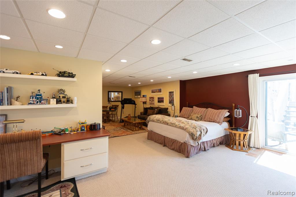 7988 Hillside Lakes Drive, Brighton, MI 48116 — Photo 57