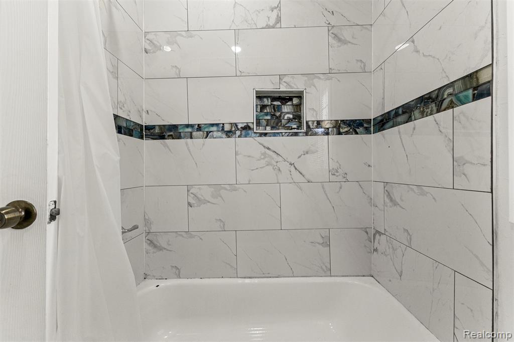 7007 Joy Road, Detroit, MI 48204 — Photo 22