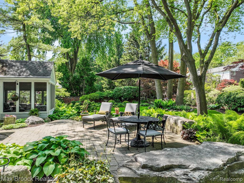 773 WOODCHESTER Drive, Bloomfield Hills, MI 48304 — Photo 48