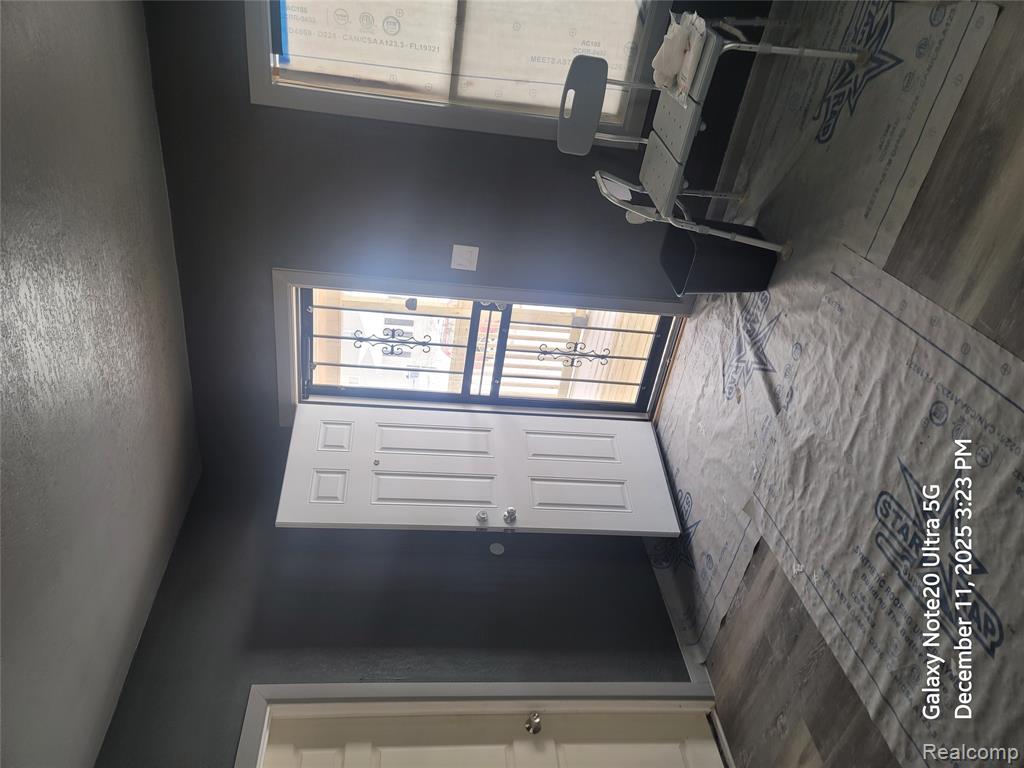 630 E Dartmouth Street, Flint, MI 48505 — Photo 8