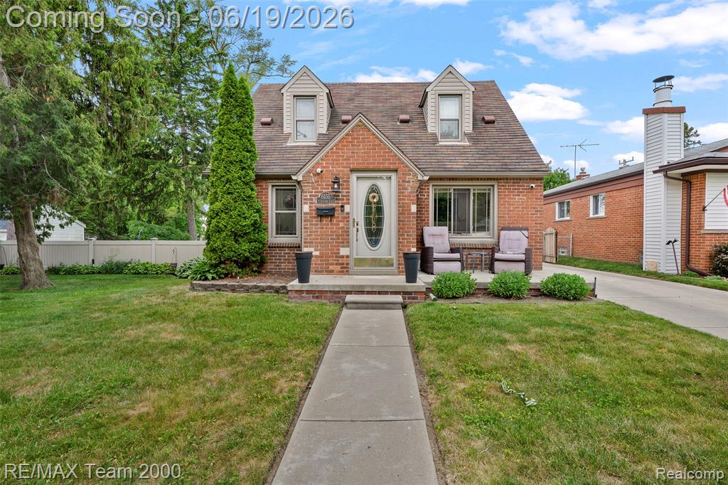 6155 N Silvery Lane, Dearborn Heights, MI 48127 — Photo 5