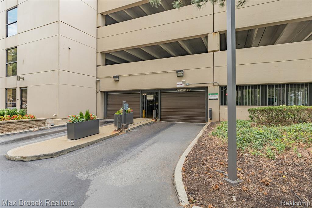 5000 Town Center, 2605, Southfield, MI 48075 — Photo 47