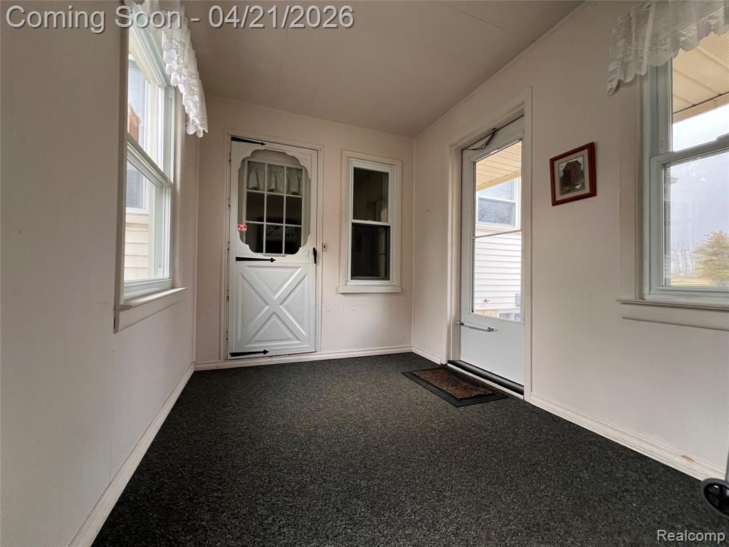 8299 Ridge Road, Goodrich Vlg, MI — Photo 10
