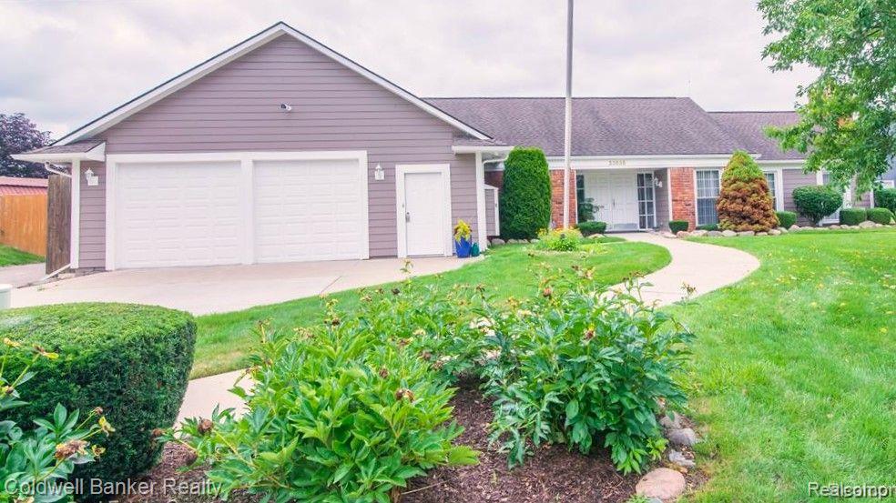 23793 STONEHENGE, Novi, MI — Photo 35