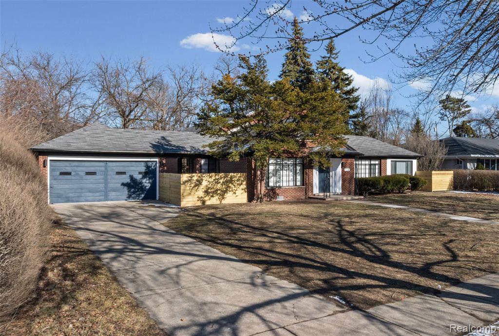 17240 Pontchartrain Blvd, Detroit, MI 48203 — Photo 55