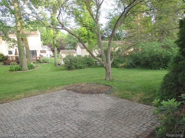 4474 Holly Drive, Troy, MI 48085 — Photo 32