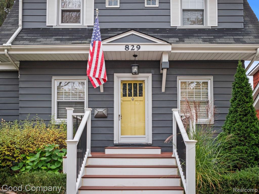 829 PARK Avenue, Royal Oak, MI 48067 — Photo 2