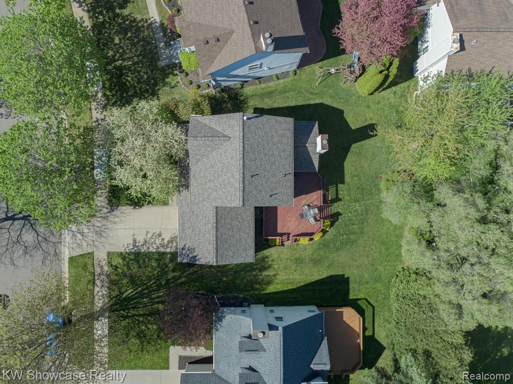 1420 POND VIEW, Wixom, MI 48393 — Photo 25