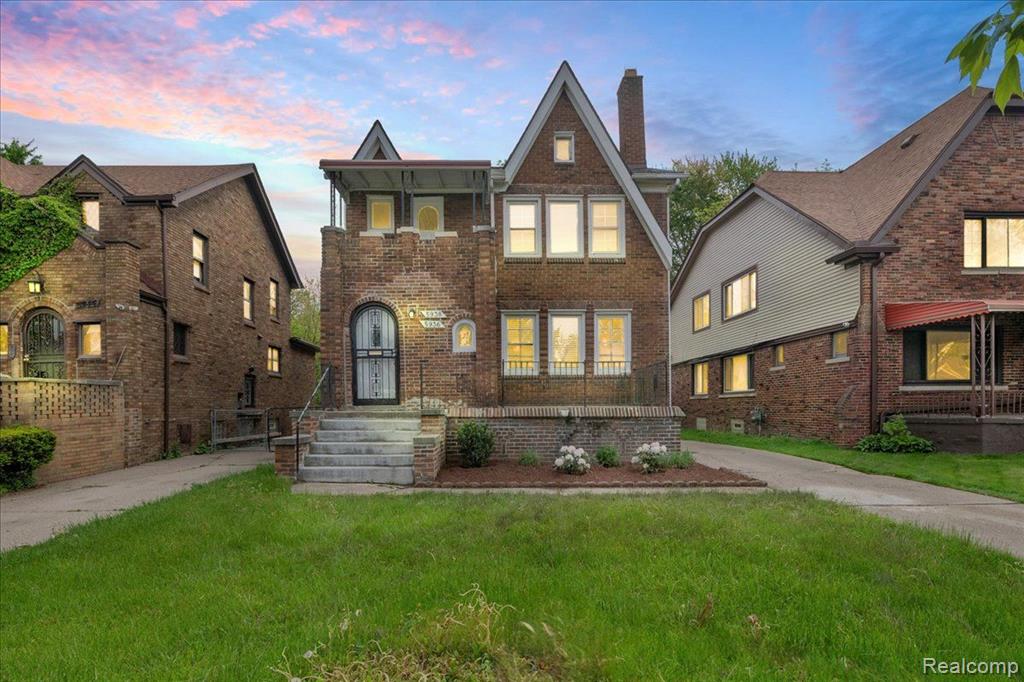 5936 KENSINGTON Avenue, Detroit, MI 48224 — front exterior