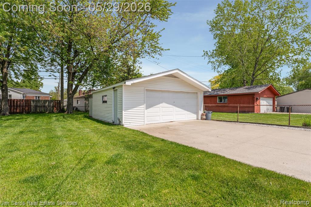 22801 Lake Boulevard, Saint Clair Shores, MI 48082 — Photo 32
