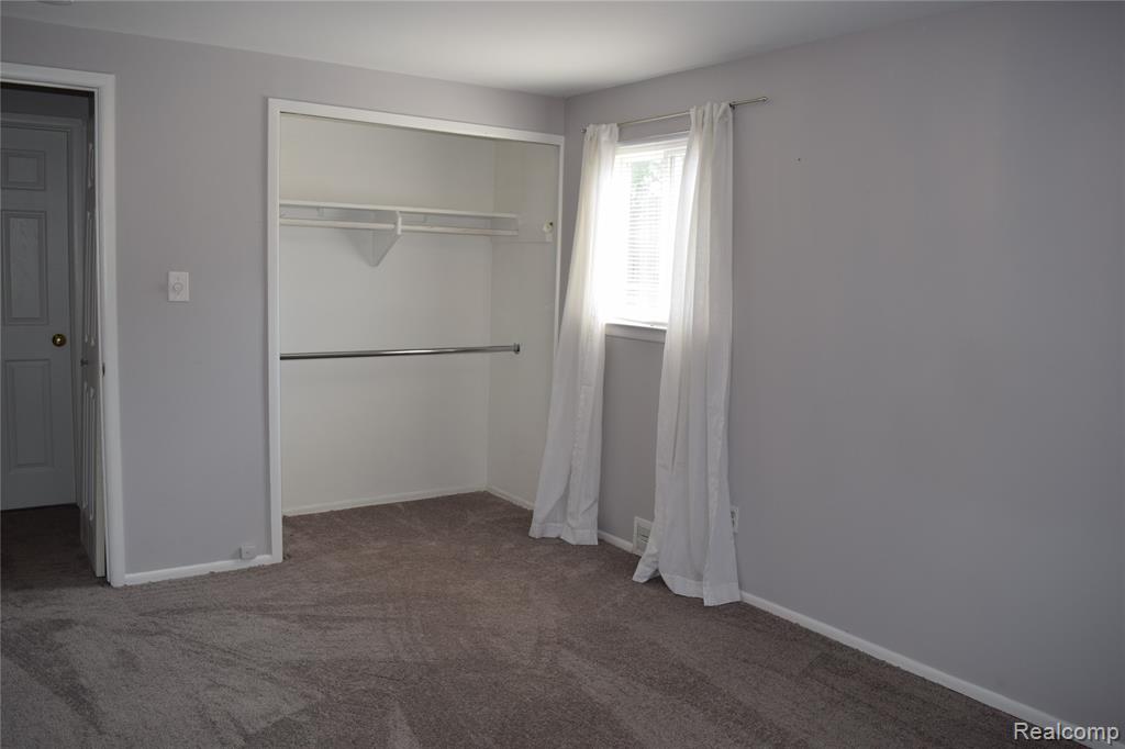 41318 Schoolcraft Road, Plymouth, MI 48170 — Photo 16