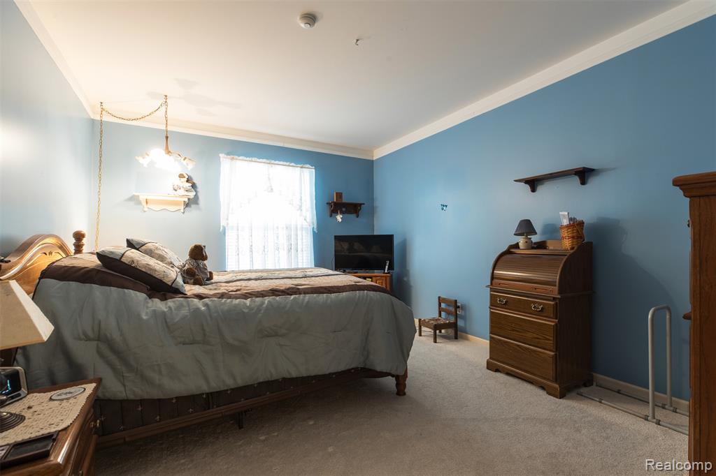 1890 Cedar Valley Drive, 38, Canton, MI 48188 — Photo 21