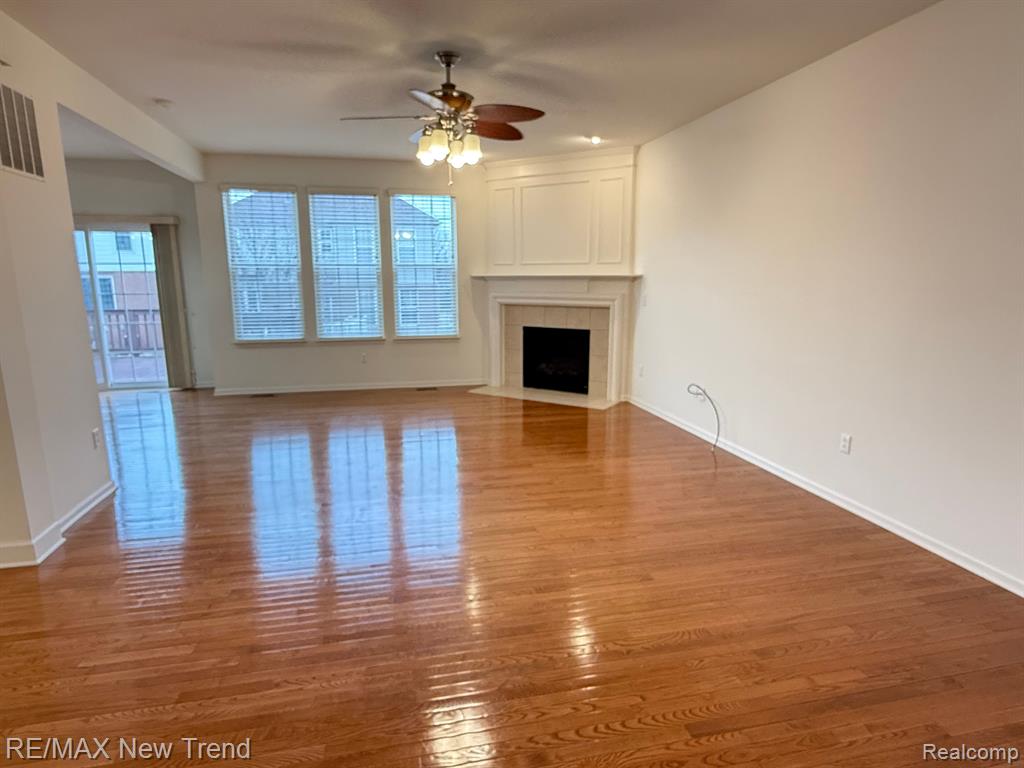 45156 BARTLETT Drive, Novi, MI — Photo 4