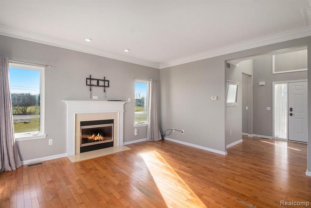 6016 MARLINGTON Boulevard, Linden, MI 48451 — Photo 3