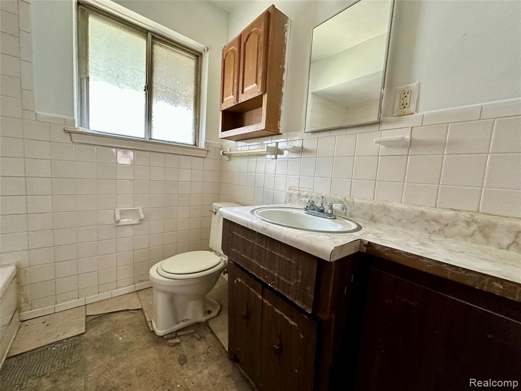 4936 Dudley Street, Dearborn Heights, MI 48125 — Photo 14