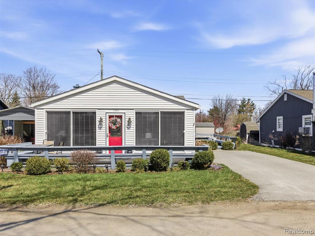 7355 Kilkare Road, Lexington, MI 48450 — front exterior