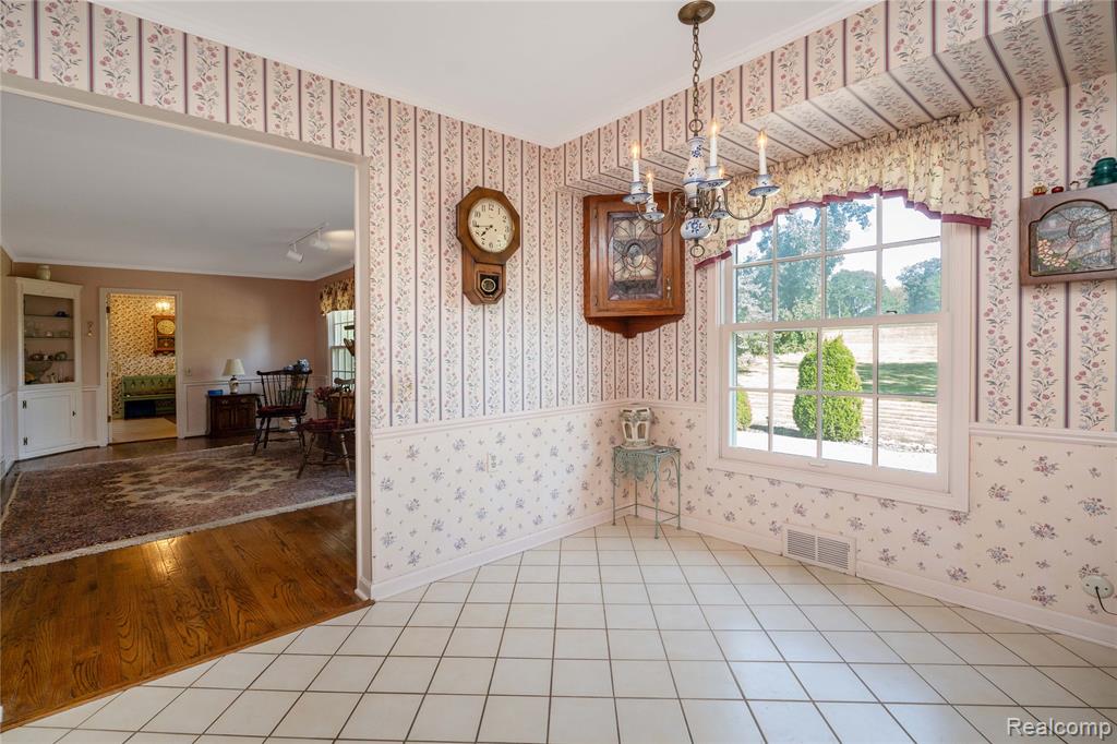 4123 Chimney Point Drive, Bloomfield Hills, MI 48302 — Photo 14
