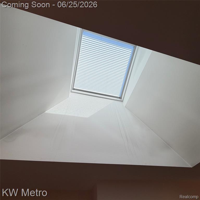 49429 Ferrisburg Court, Utica, MI 48315 — Photo 14
